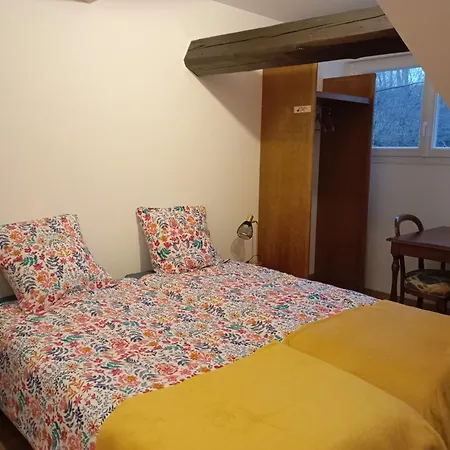 D'hote Odile Et Les Cycleux Bed & Breakfast *