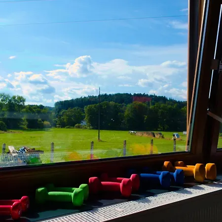 Couette-café D'hôte Odile Et Les Cycleux Lily Docelles