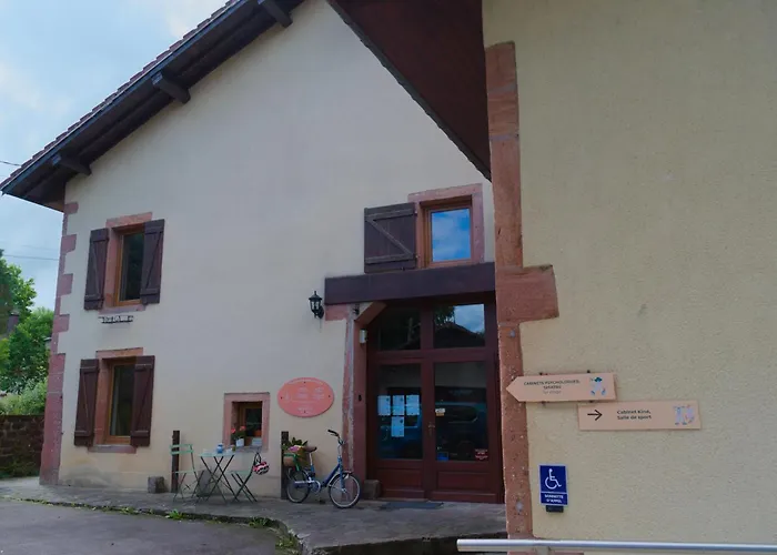 D'hote Odile Et Les Cycleux Lily Bed & Breakfast 3*